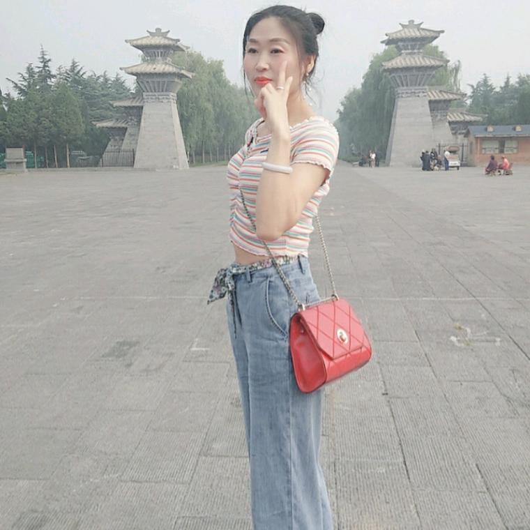 露露老师