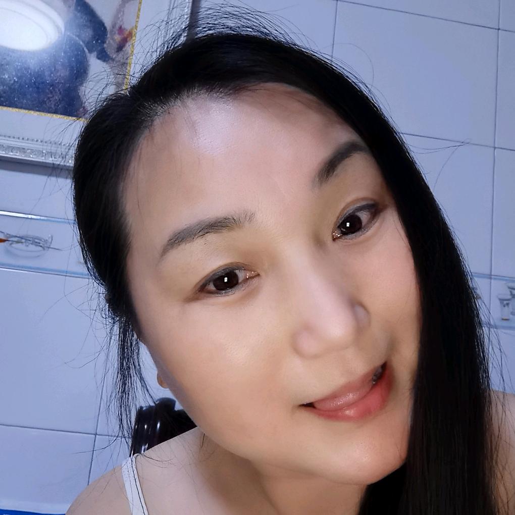 杨妞