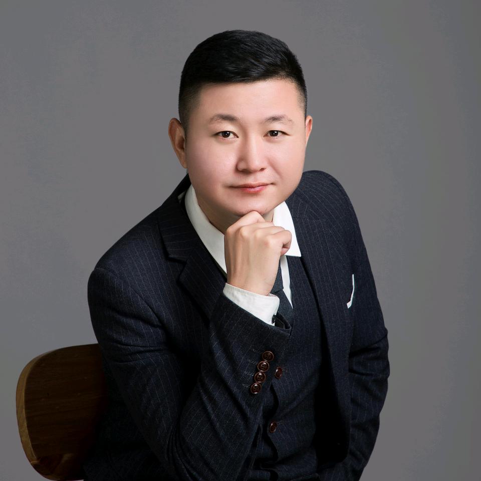 梦莉娇创始人:梁旭