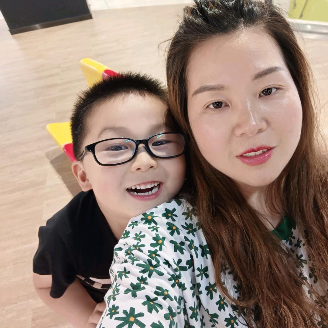 洛阳紫怡童装