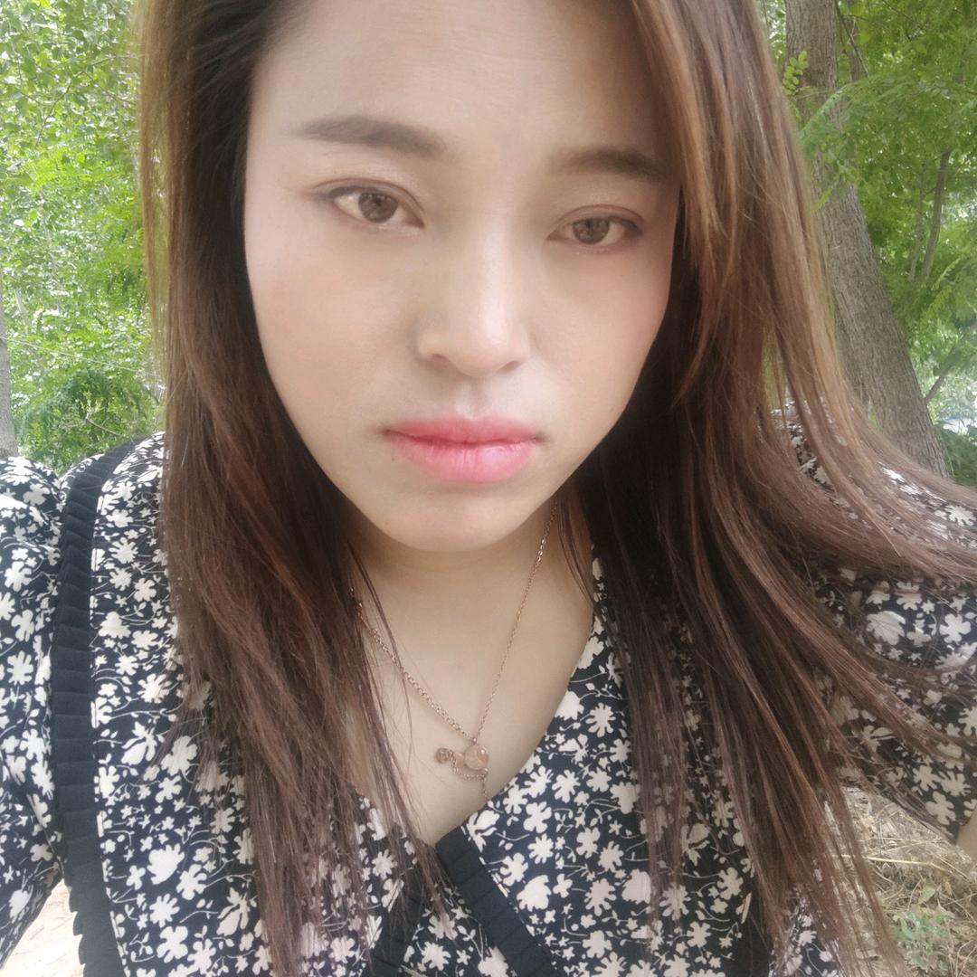 张琳.