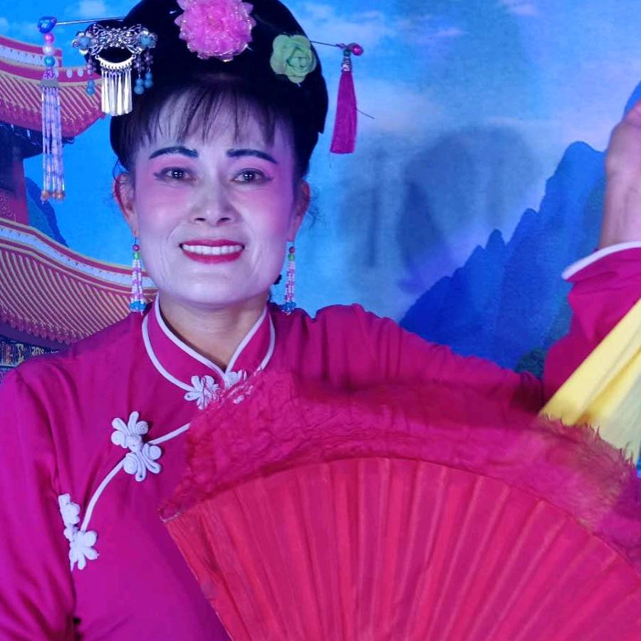 赣州桃花妹艺术采茶戏剧团吴团长