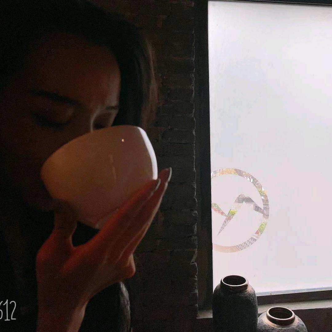 @一只年年Q
