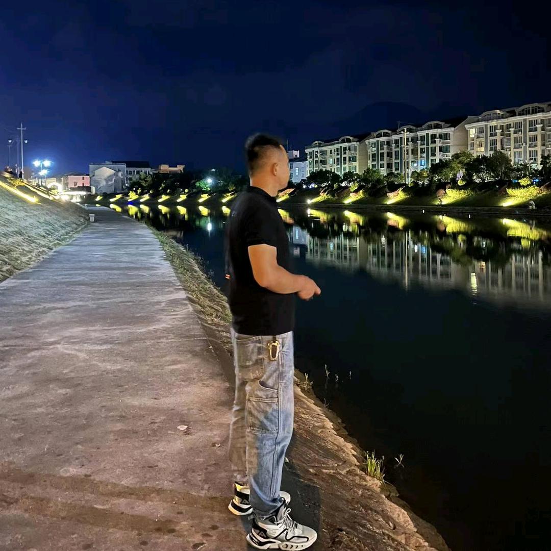 苍南县章与电子商务商行（个体工商户）