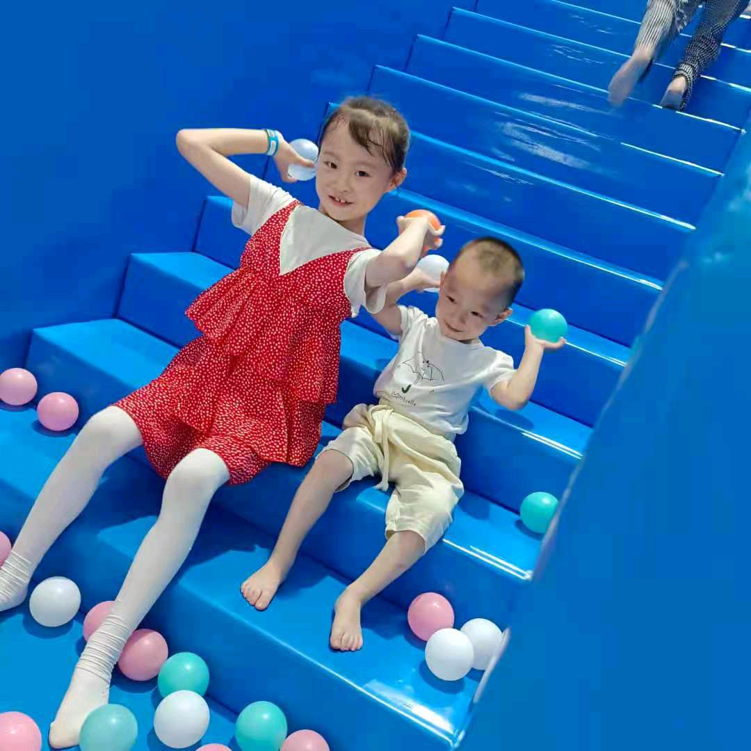 管学林