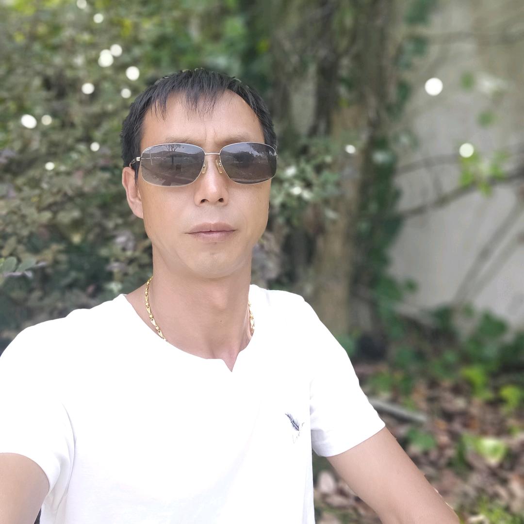 贵阳十一驾校吴教练