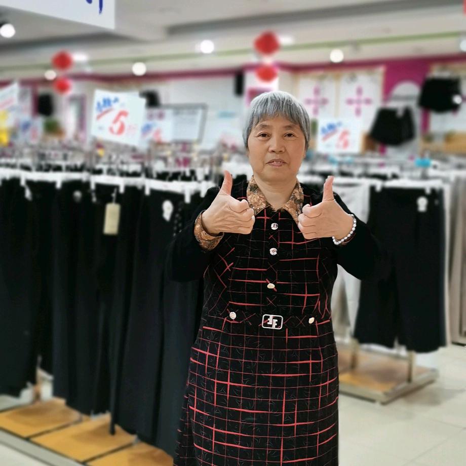 用户253149425102