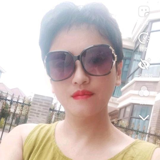 洋妞
