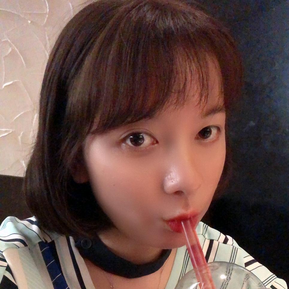 多多百货。