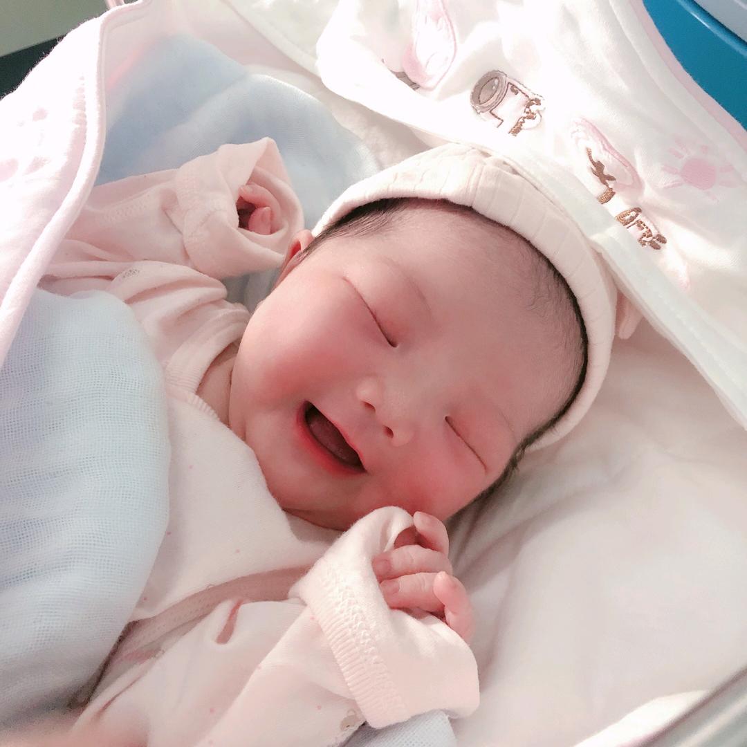 宝妈万华颖