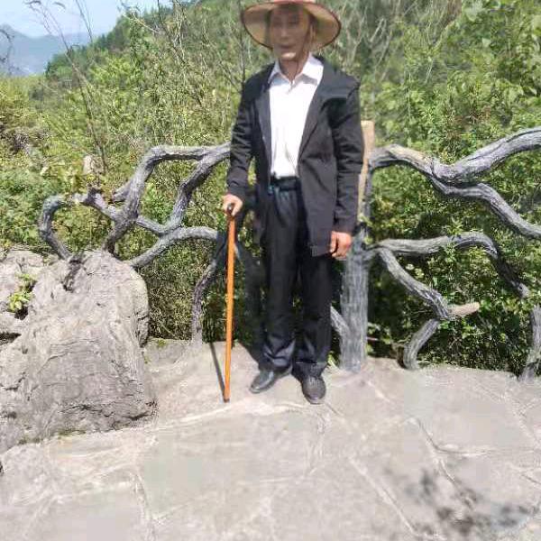 老张