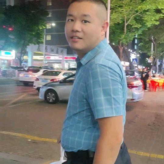 老李，
