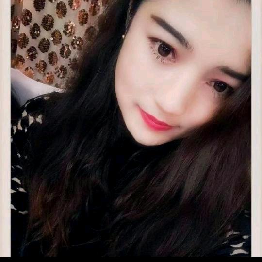 海口龙华迪丽努尔女士百货店
