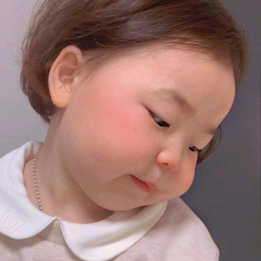 力李莉哩