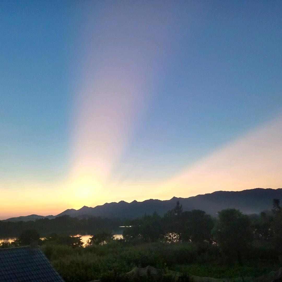 品华学校李海波
