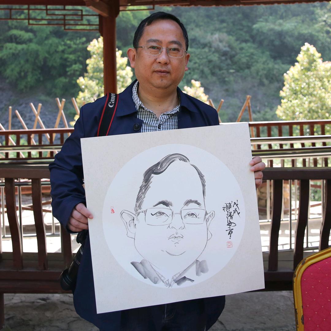 张家界强哥