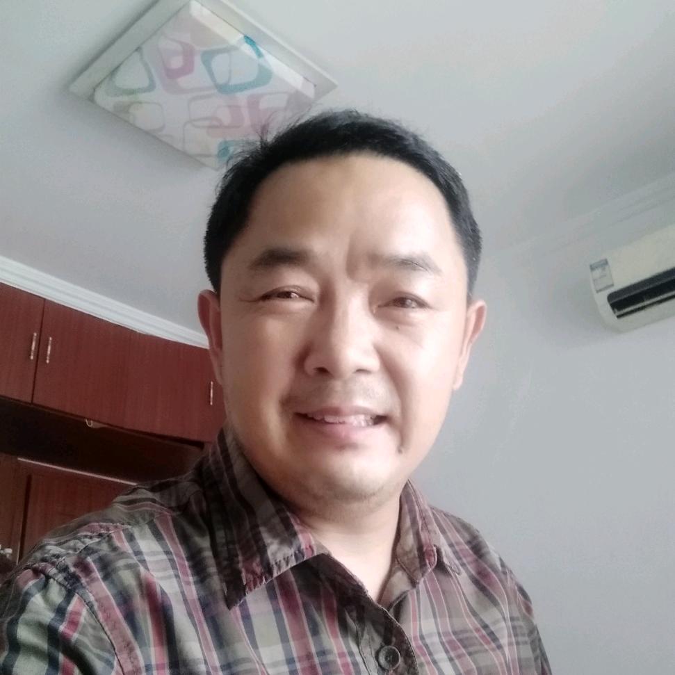 小溪哥
