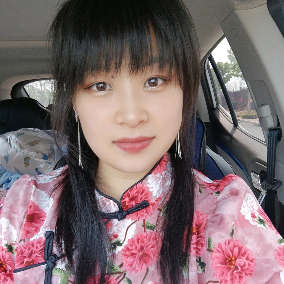 山东龙口宏瑞服装