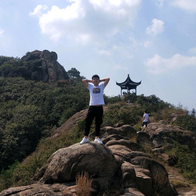小王同学，，
