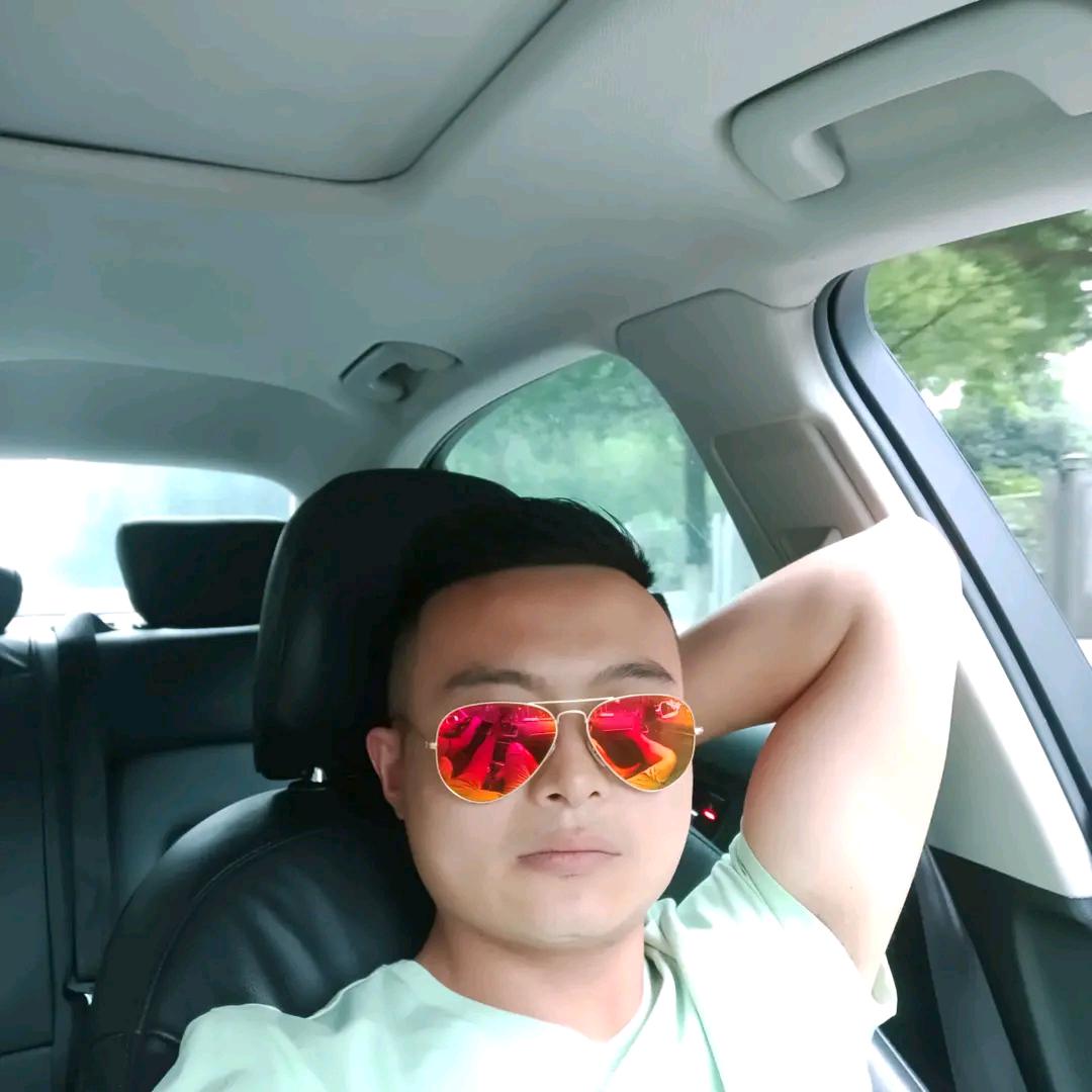 陈成二手车二店