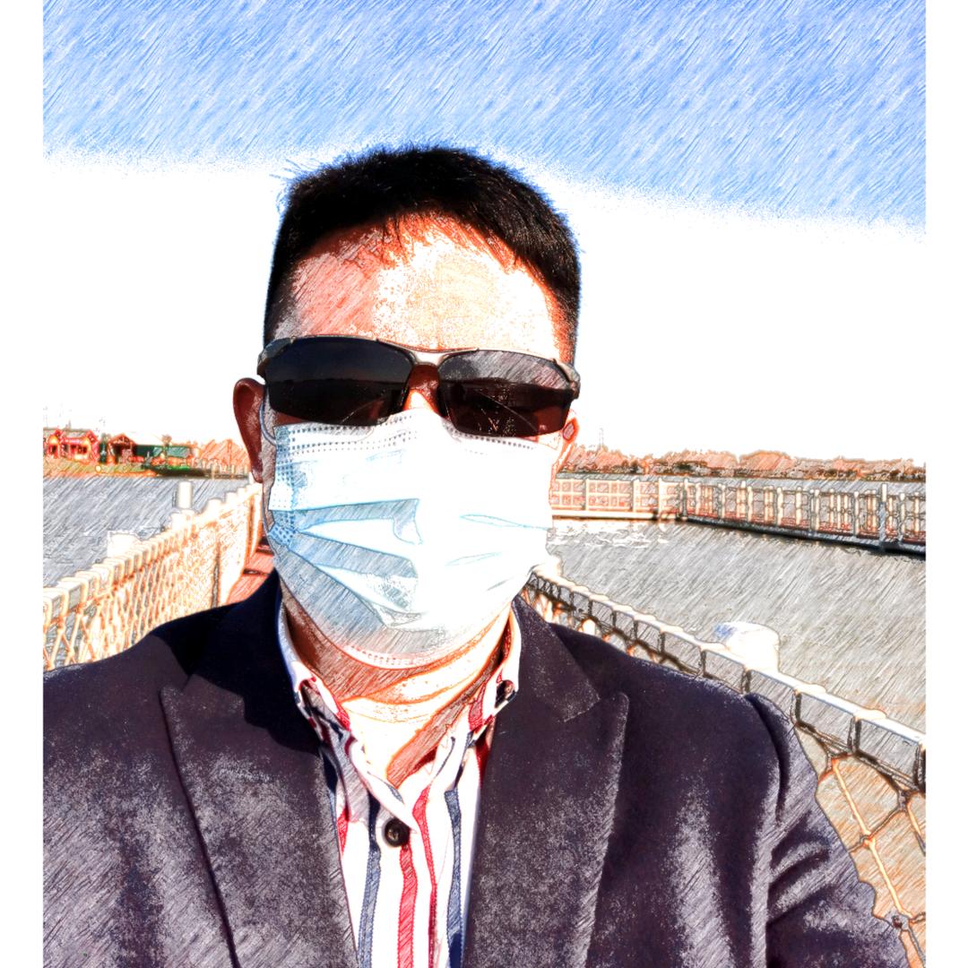 總裁𤔡您服務
