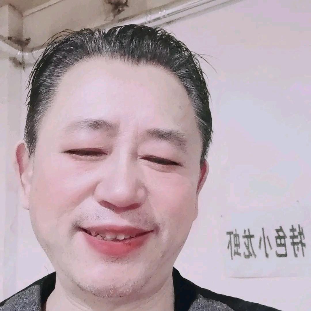 在济南做烧烤的刘哥