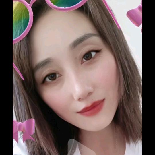 小雪，（滑县传奇鼓舞队）队长
