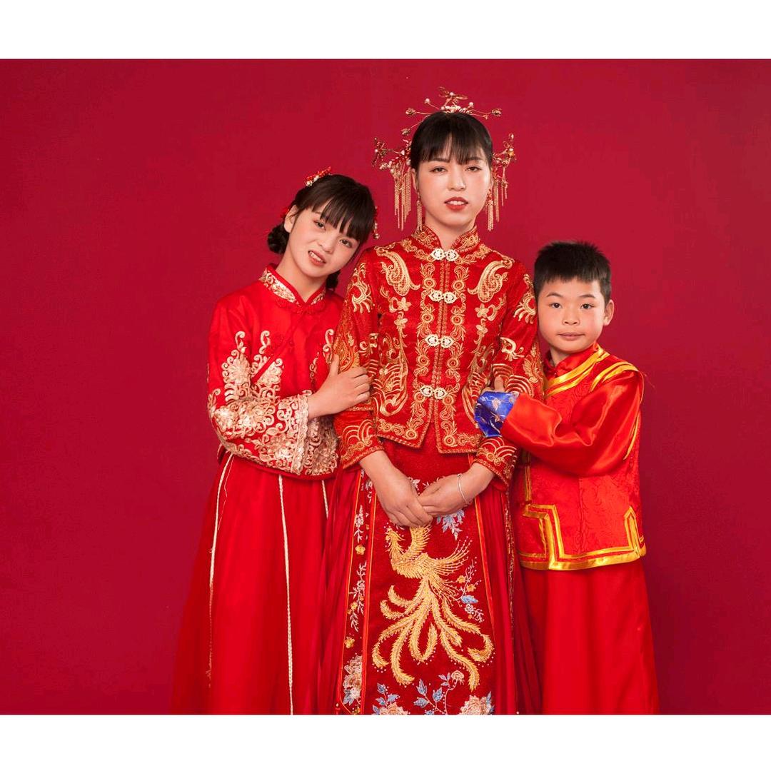 燕子两个孩子的妈妈