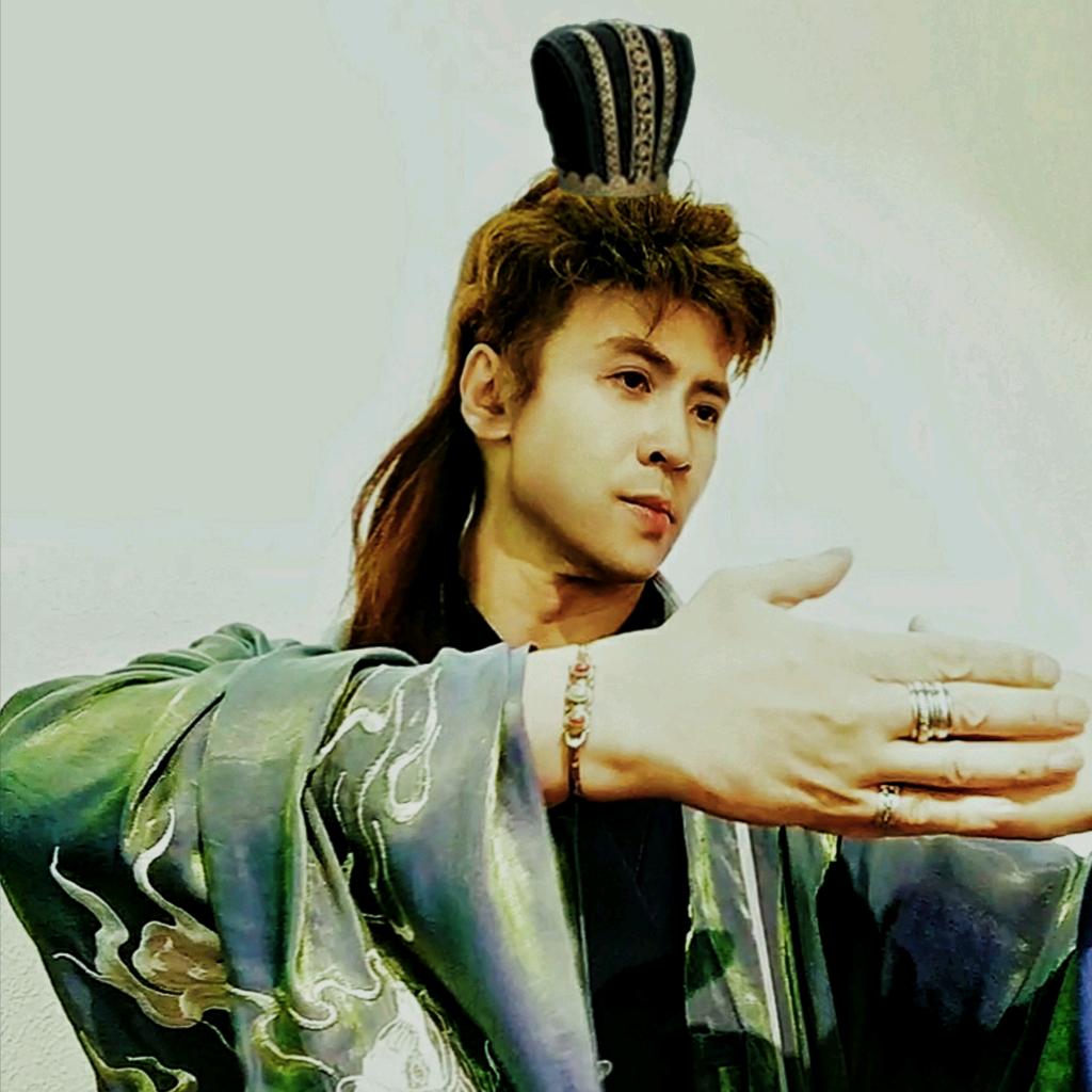 红尘浪故事