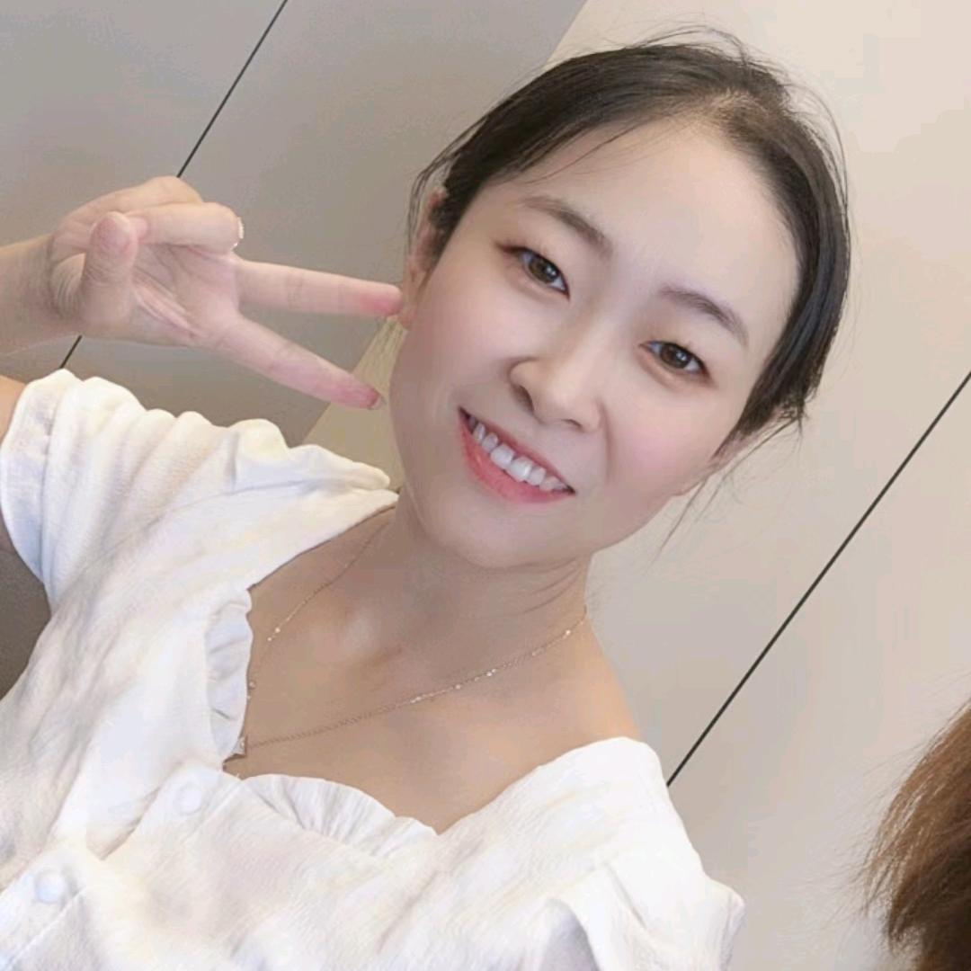 小霞