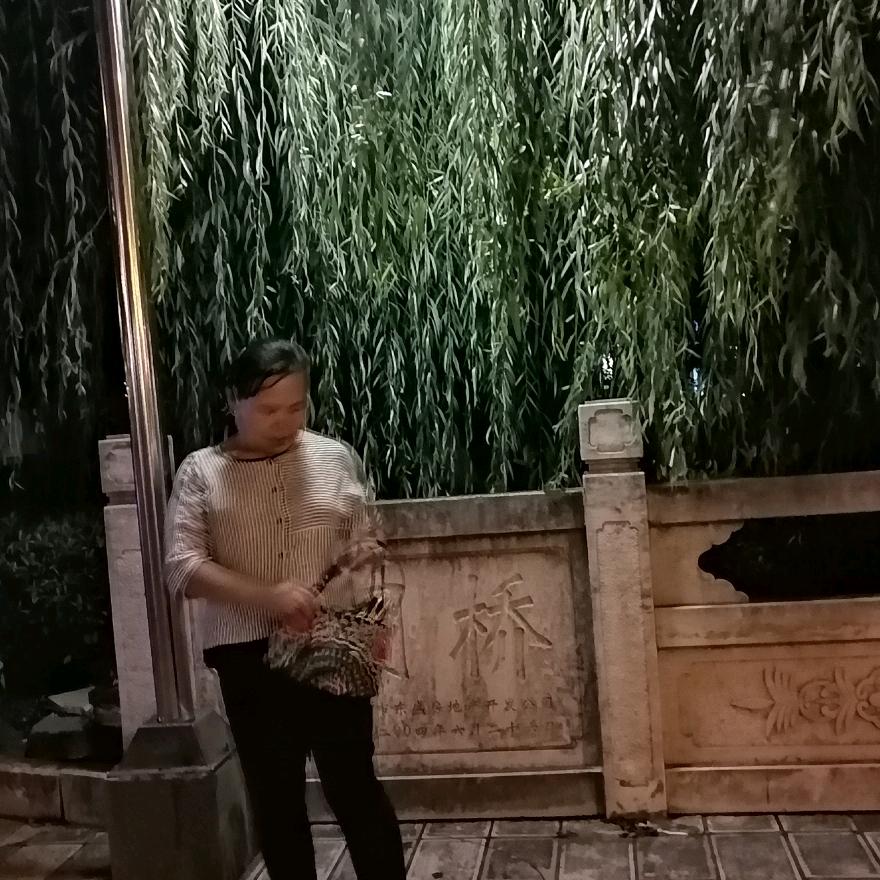 用户1896519096041