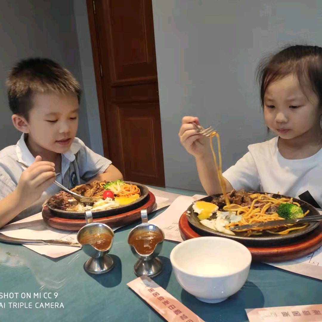 欧阳