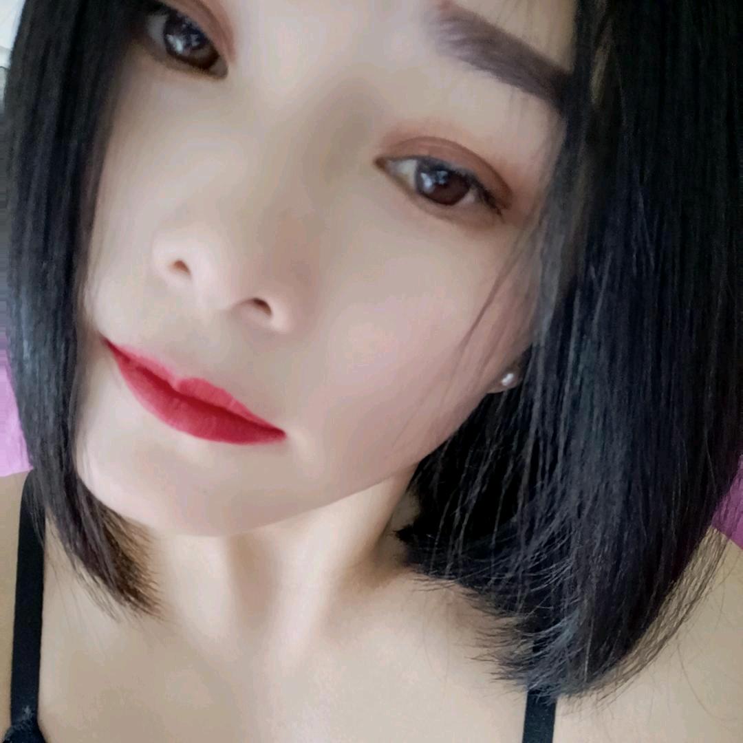 80后女司机跑网约车