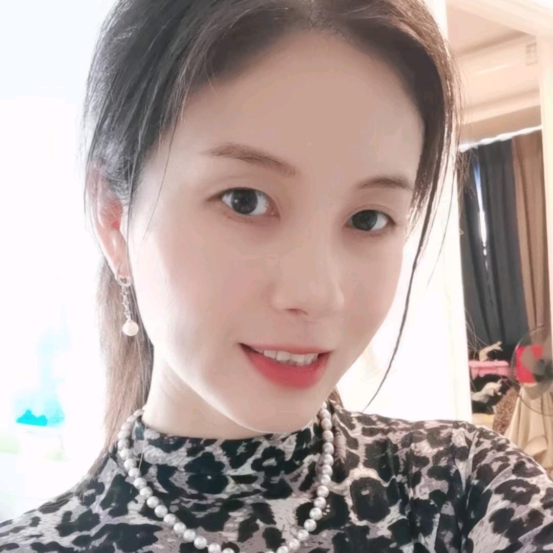 瞬间婷