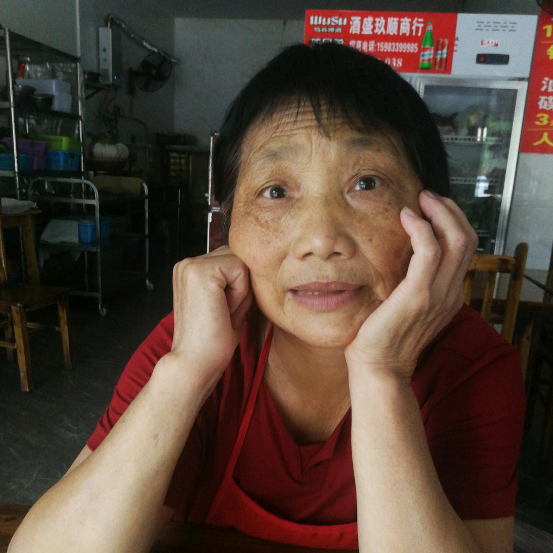 陈阿姨