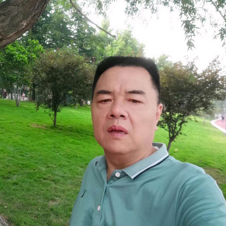 邹平坤哥