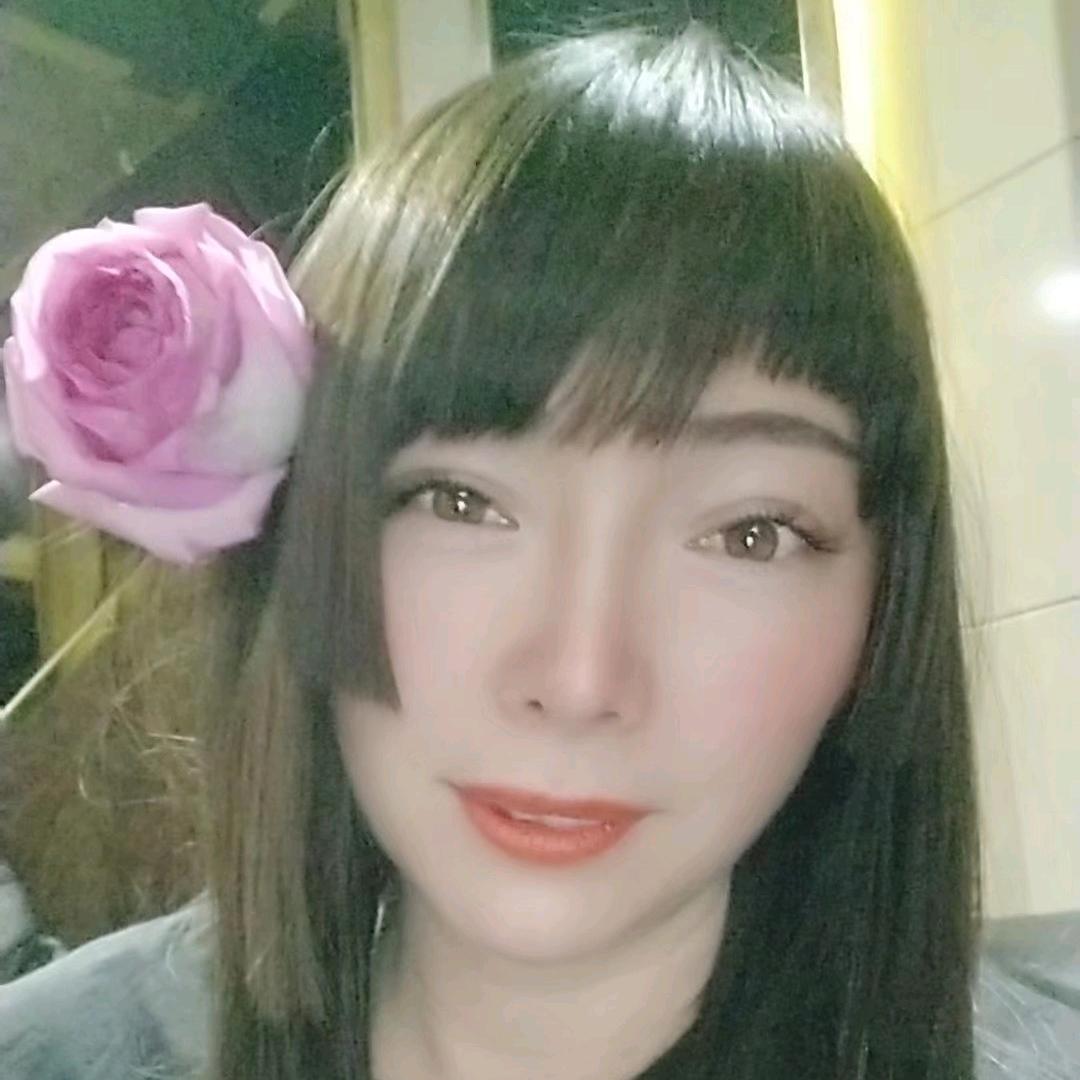 小亮家地摊牛排锅♥云姐🔥