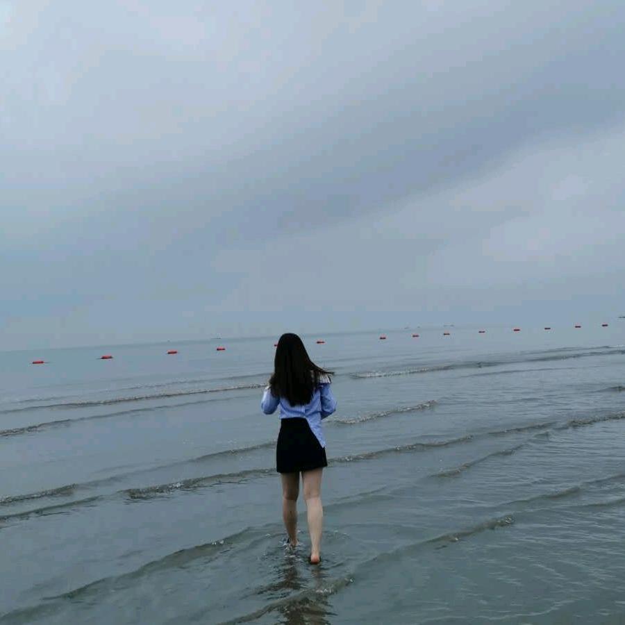 颤抖的肥鹅