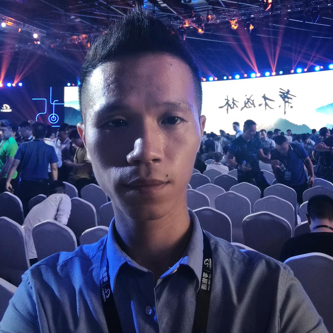 解说员王队