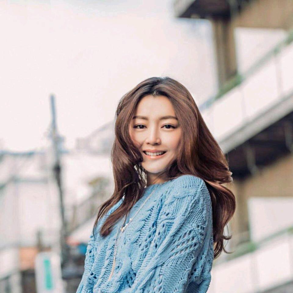 气质美女姥姥