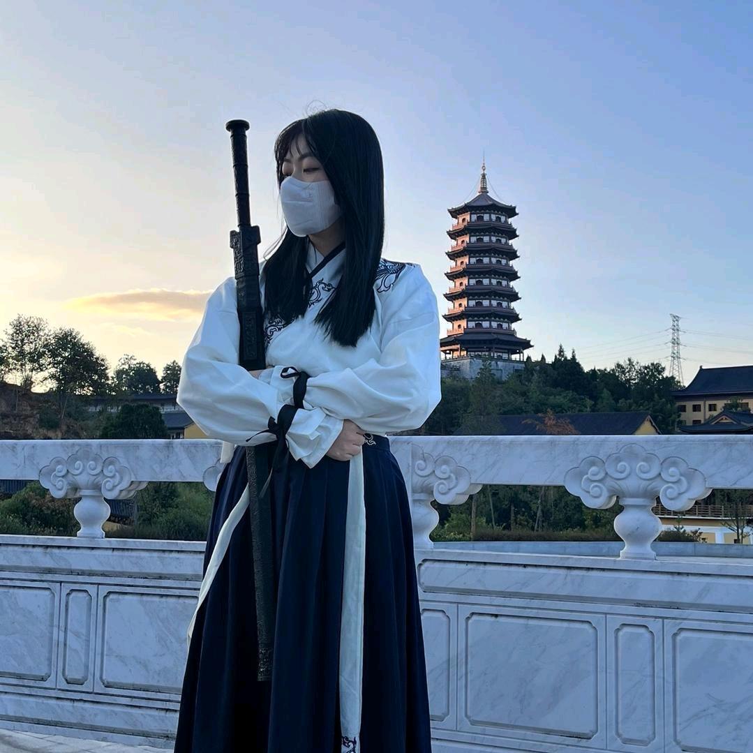 唐门臻品刀剑