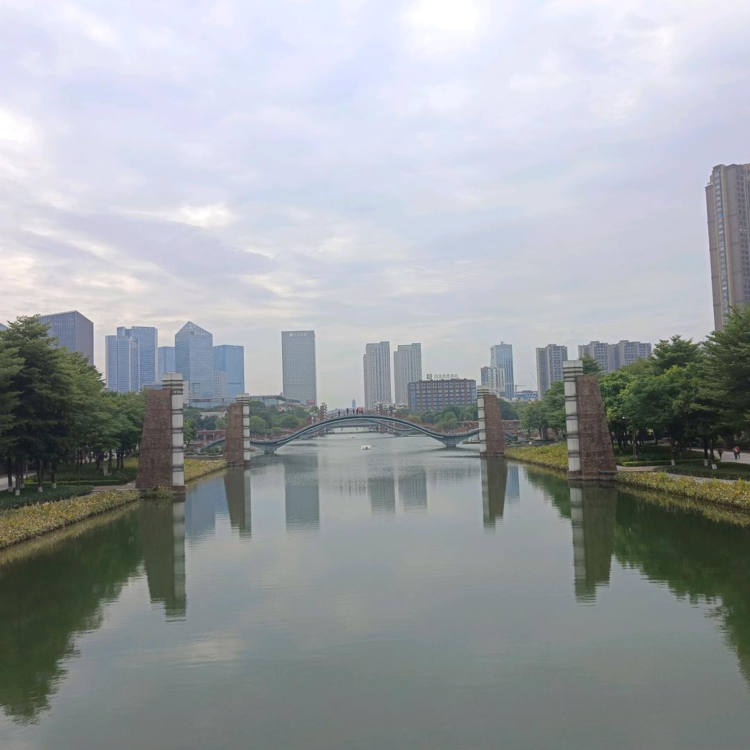 ☝️成龙