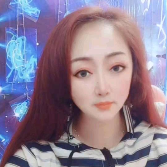 琪琪😂【排行老五】