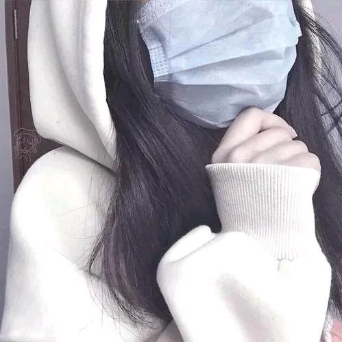 默默