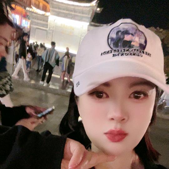 爱丽丝💕，晚上八点20直播