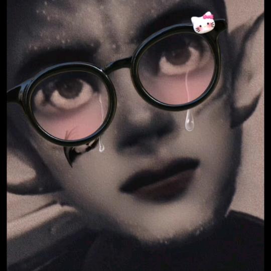 一吻之间