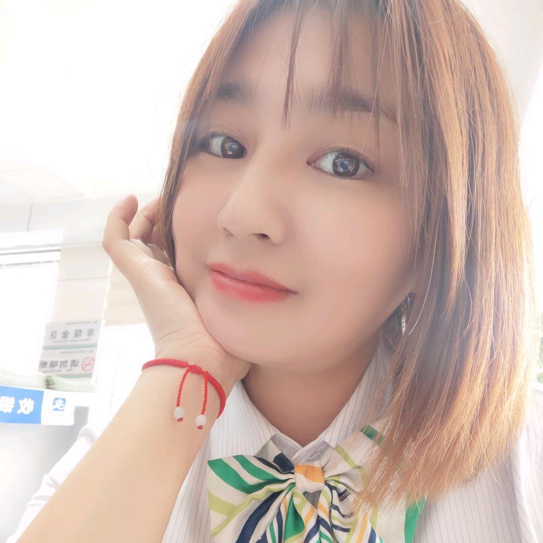 天上掉下个爱笑的林妹妹！👧