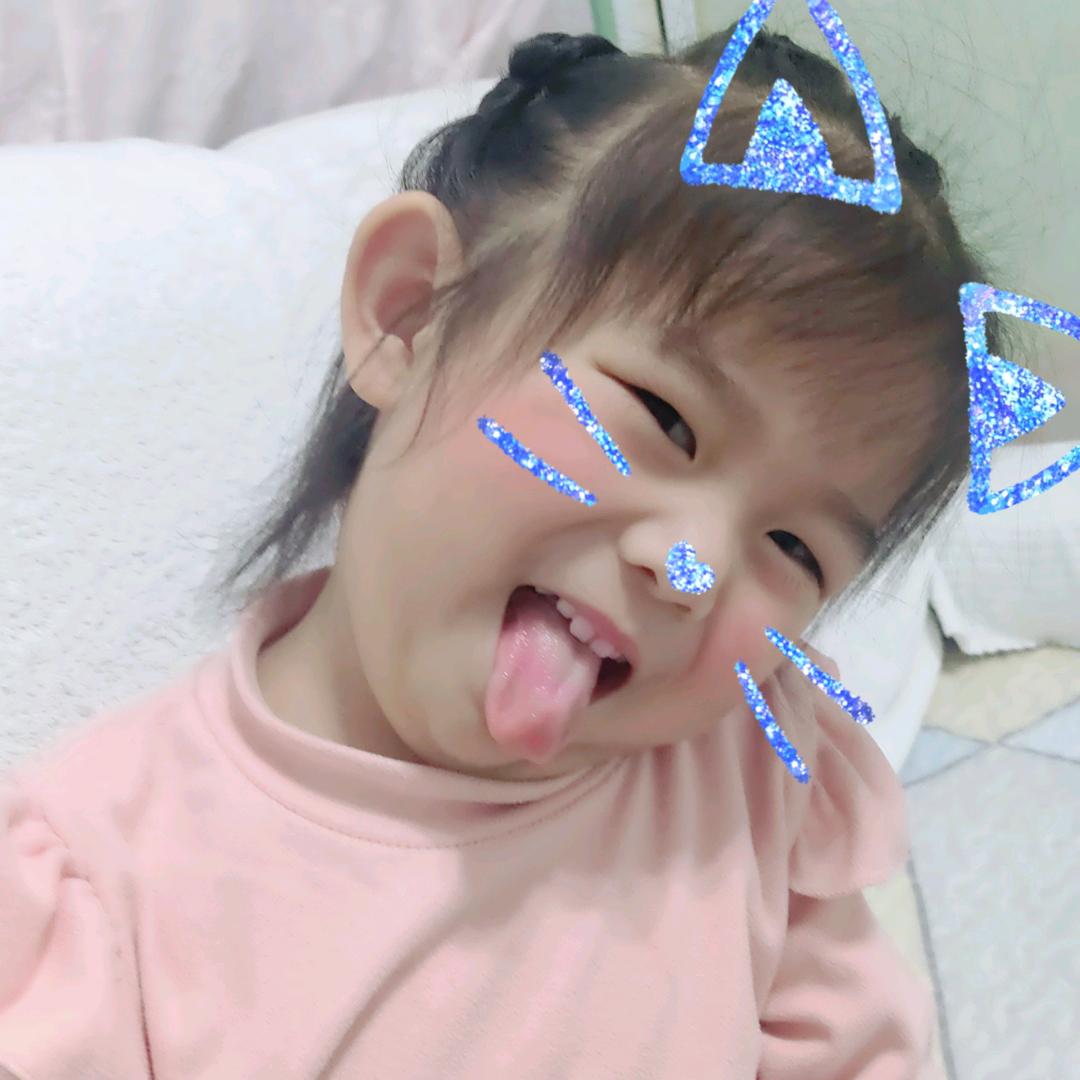 美丽的黄依依