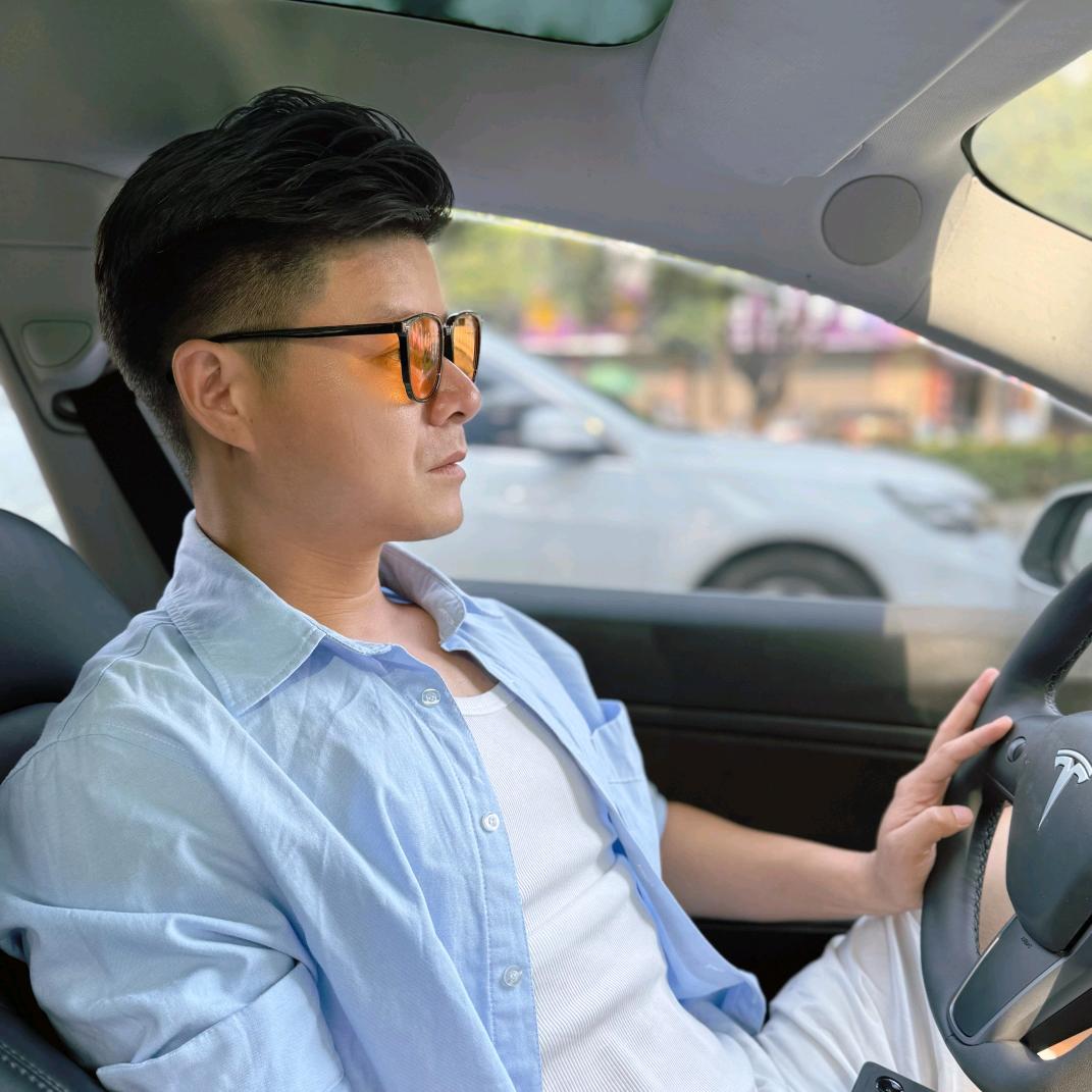 鄂人谷刘小桥