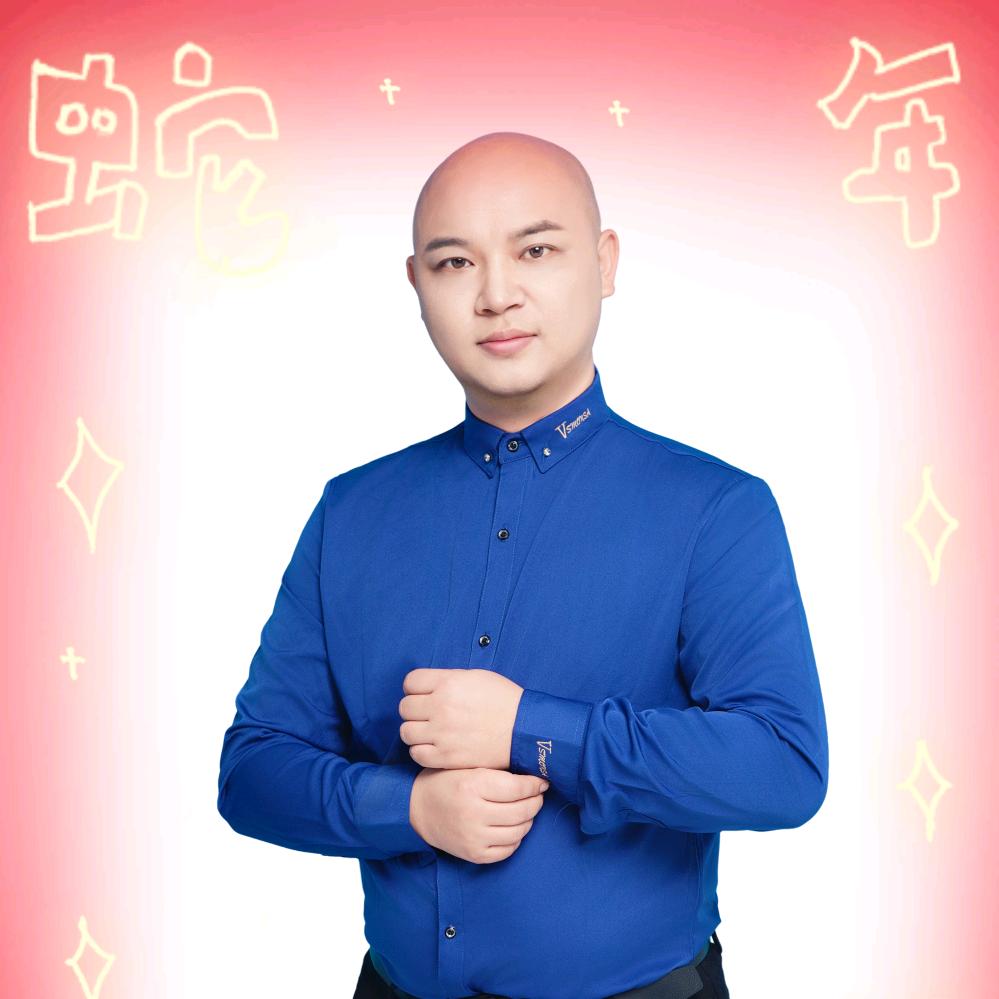 邱德镇（徒手速雕）